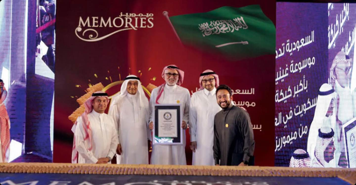 Guinness World Record: Largest Biscuit Cake